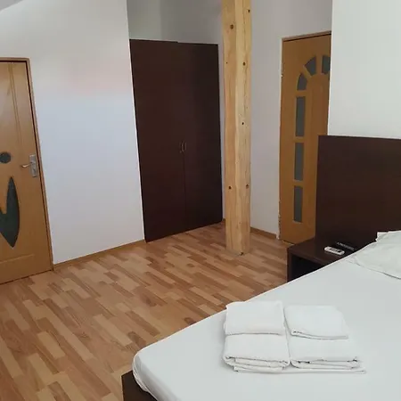 Vila Cosval Ефоріє-Норд